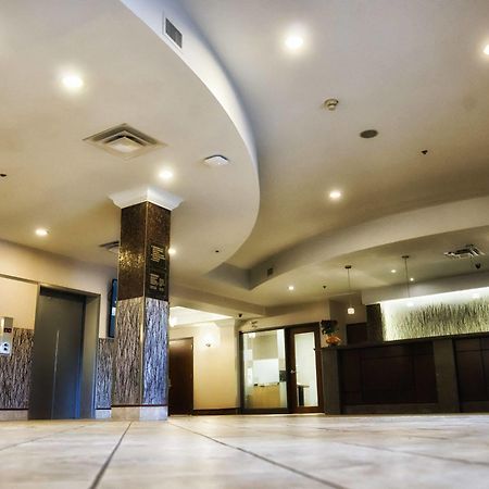 Hampton Inn By Hilton Winnipeg Downtown מראה חיצוני תמונה