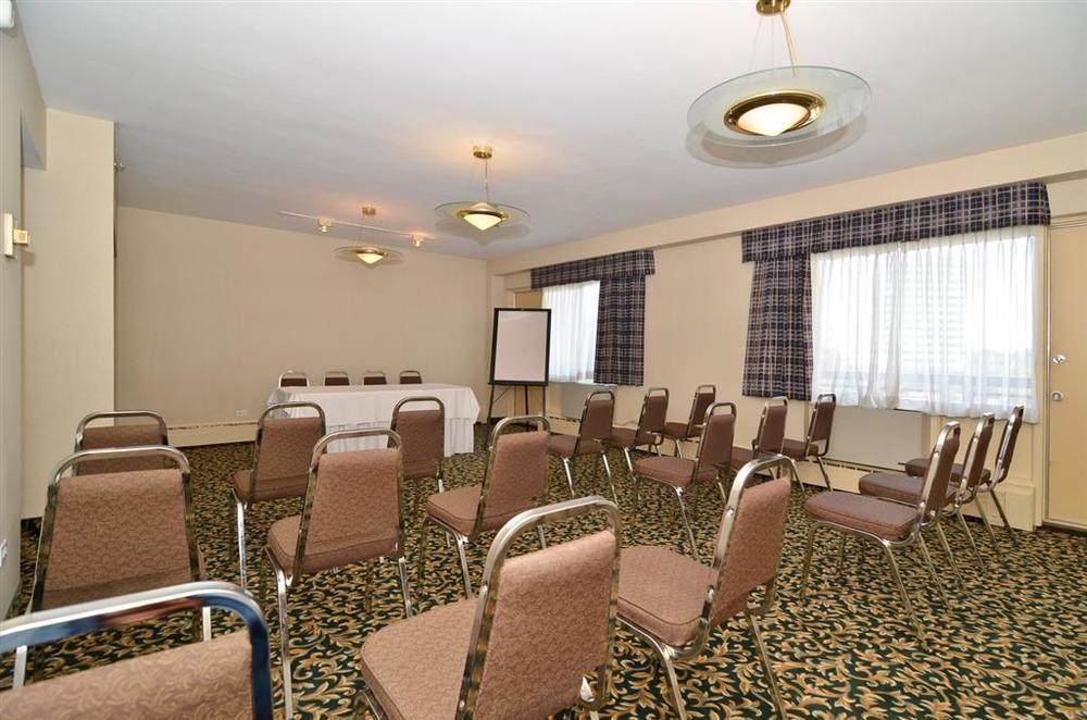 Hampton Inn By Hilton Winnipeg Downtown מתקנים תמונה