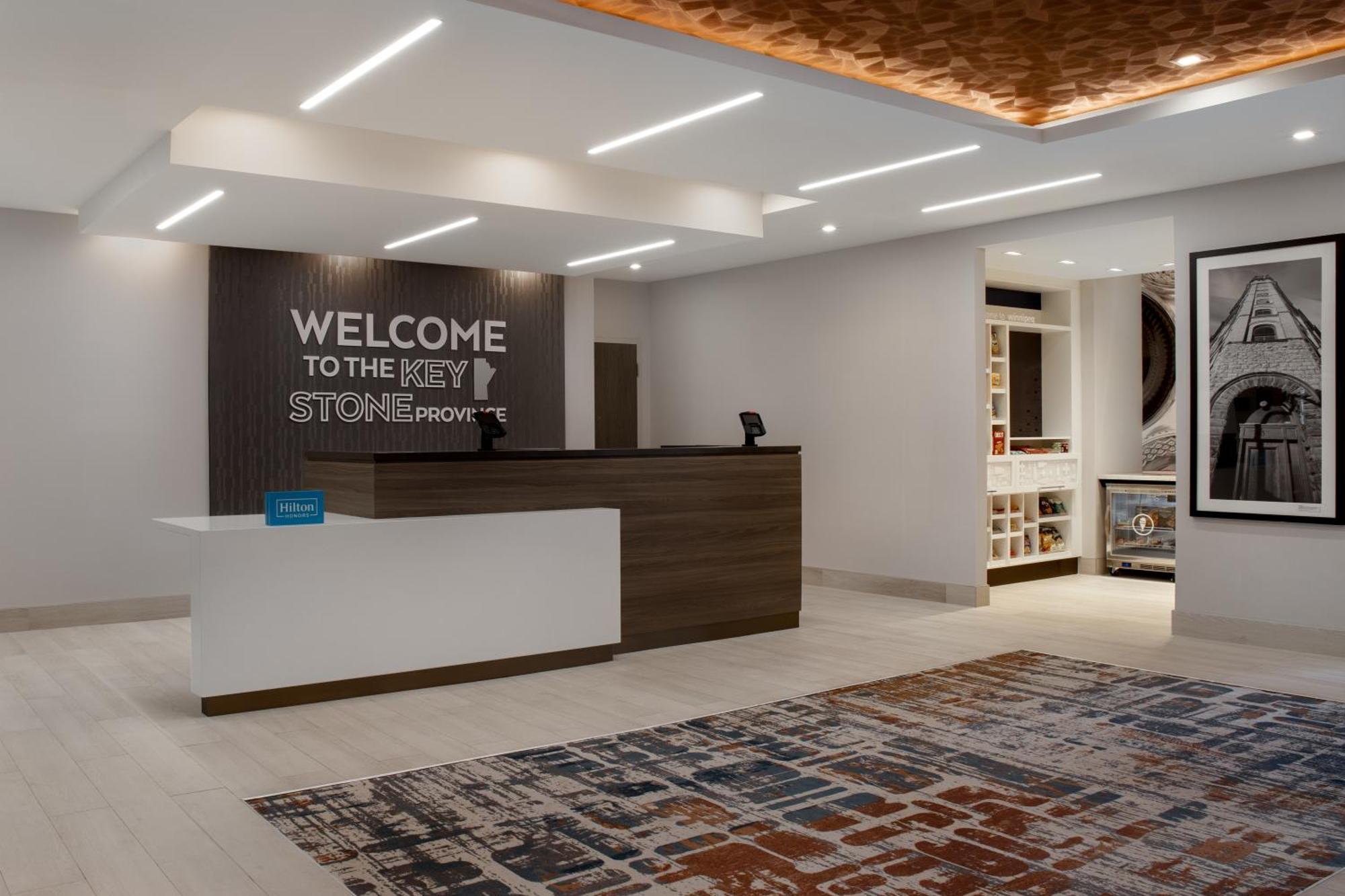 Hampton Inn By Hilton Winnipeg Downtown מראה חיצוני תמונה