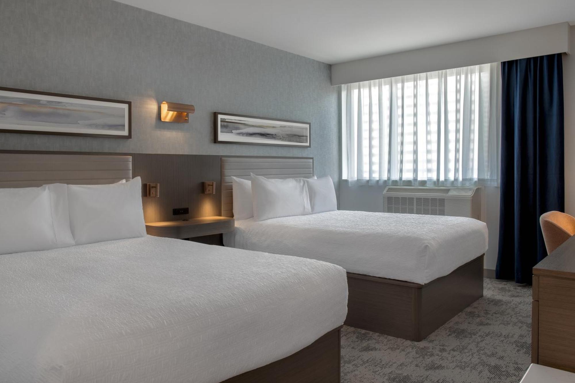 Hampton Inn By Hilton Winnipeg Downtown מראה חיצוני תמונה
