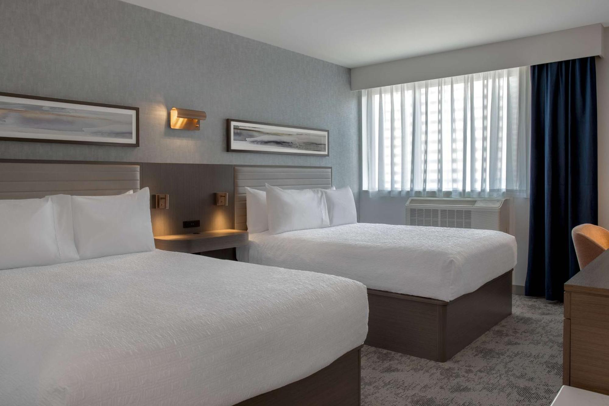 Hampton Inn By Hilton Winnipeg Downtown מראה חיצוני תמונה
